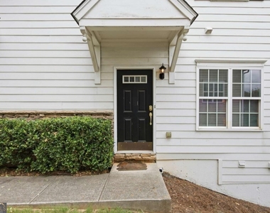 1923 Hoods Fort Circle Nw - Photo Thumbnail 4