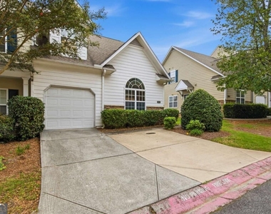 1923 Hoods Fort Circle Nw - Photo Thumbnail 2