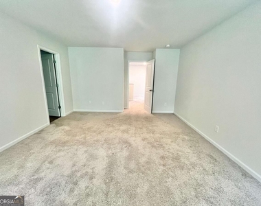 5129 Sidney Square - Photo Thumbnail 8