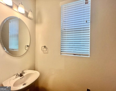 5129 Sidney Square - Photo Thumbnail 6