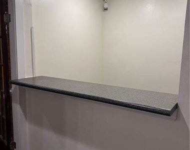 138 Edgewood Avenue - Photo Thumbnail 7