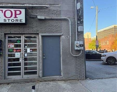 138 Edgewood Avenue - Photo Thumbnail 1