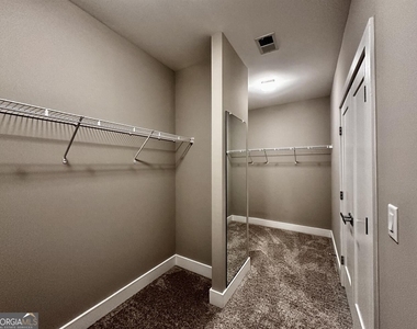 207 Bellehaven Place - Photo Thumbnail 15