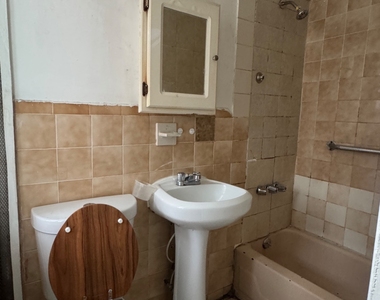 237 Cleveland Street - Photo Thumbnail 4