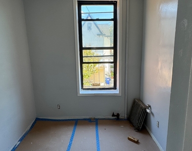 237 Cleveland Street - Photo Thumbnail 7
