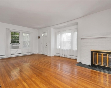 503 Orange Ave - Photo Thumbnail 4