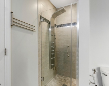 450 Vanderveer Rd - Photo Thumbnail 23
