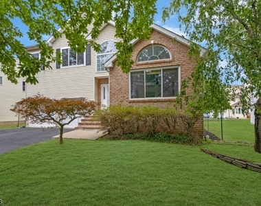 450 Vanderveer Rd - Photo Thumbnail 42