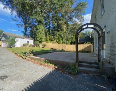 10 Park Rd - Photo Thumbnail 16