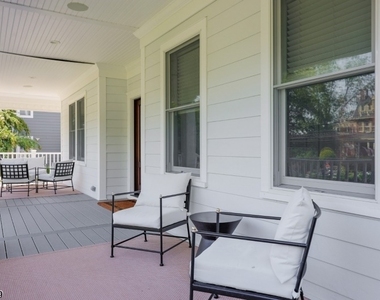321 Elm Street, Unit A - Photo Thumbnail 3