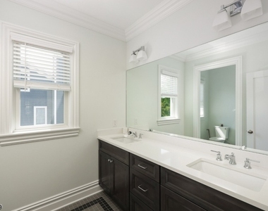 321 Elm Street, Unit A - Photo Thumbnail 25