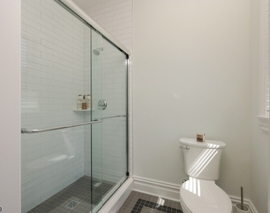 321 Elm Street, Unit A - Photo Thumbnail 26