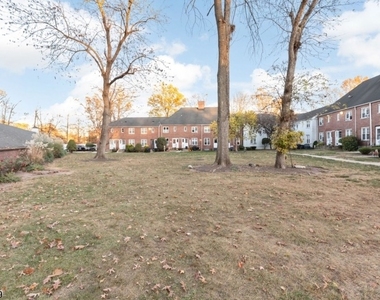 12 B Parkway Village - Photo Thumbnail 12
