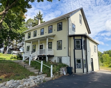 17 Maple Grange Rd - Photo Thumbnail 2