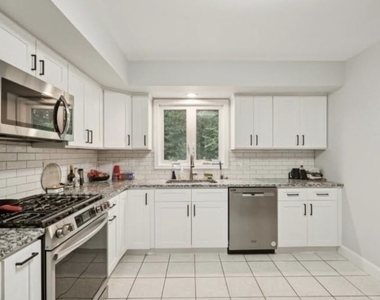 52 Dunlap St - Photo Thumbnail 1