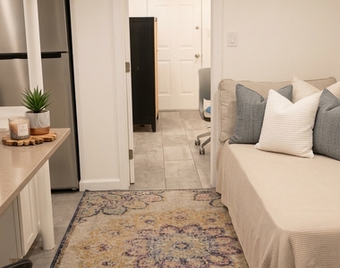 Crystal Street Gem — Beautiful 1-Bedroom Available! - Photo Thumbnail 4