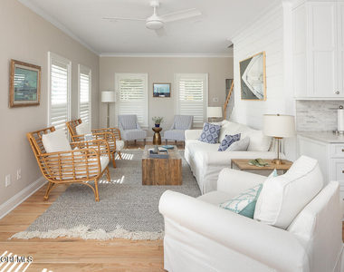 102 4th Avenue - Photo Thumbnail 15
