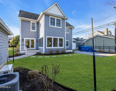 102 4th Avenue - Photo Thumbnail 35