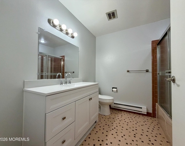866c Inverness Court - Photo Thumbnail 14