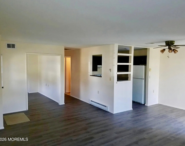 453a Chesterfield Court - Photo Thumbnail 6