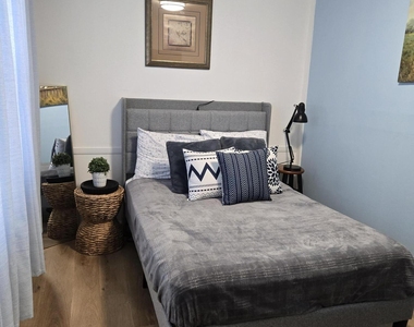 364 Westwood Avenue - Photo Thumbnail 15