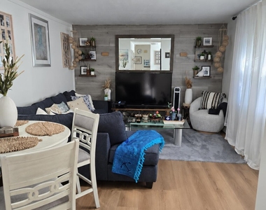364 Westwood Avenue - Photo Thumbnail 20