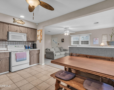 126 Royal Drive - Photo Thumbnail 10