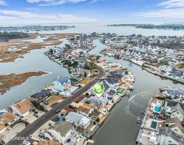 126 Royal Drive - Photo Thumbnail 27