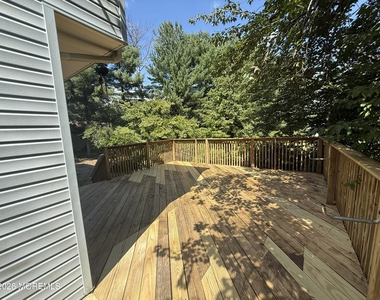 896 Anderson Road - Photo Thumbnail 9
