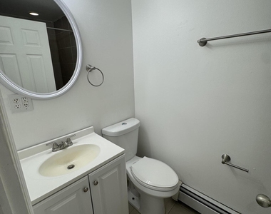 7 Braden Place - Photo Thumbnail 9