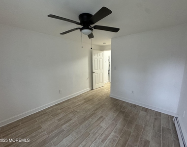 7 Braden Place - Photo Thumbnail 12