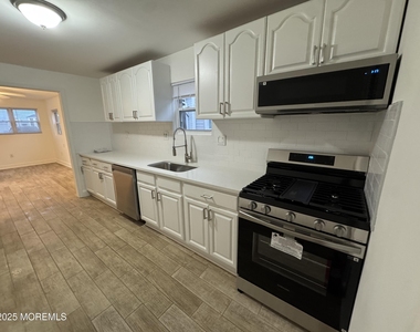 7 Braden Place - Photo Thumbnail 6