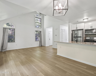 107 Westchester Drive - Photo Thumbnail 7