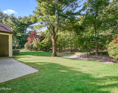 107 Westchester Drive - Photo Thumbnail 18