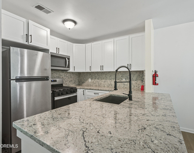 107 Westchester Drive - Photo Thumbnail 9
