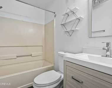 107 Westchester Drive - Photo Thumbnail 16