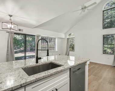 107 Westchester Drive - Photo Thumbnail 8