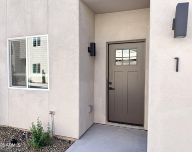 185 Sugarloaf Street - Photo Thumbnail 31