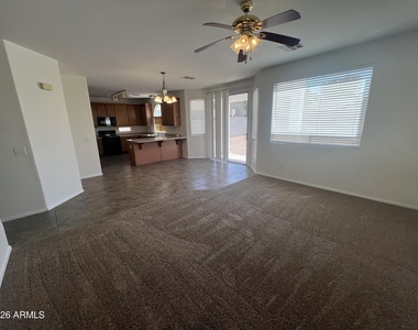 45143 W Woody Road - Photo Thumbnail 11