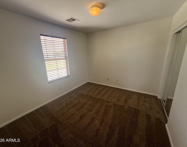45143 W Woody Road - Photo Thumbnail 21