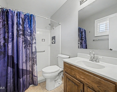 408 E La Jolla Drive - Photo Thumbnail 14