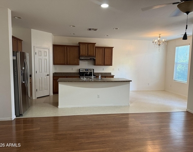 3446 E Mesquite Street - Photo Thumbnail 8