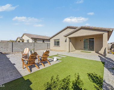 12506 N 174th Drive - Photo Thumbnail 12