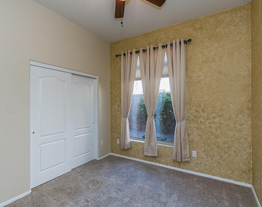 3531 N Paseo Del Sol -- - Photo Thumbnail 10