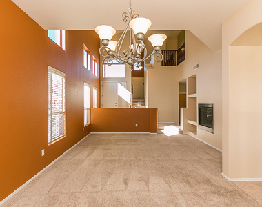 3531 N Paseo Del Sol -- - Photo Thumbnail 2