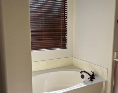 6941 E Snowdon Street - Photo Thumbnail 8