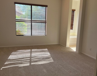 6941 E Snowdon Street - Photo Thumbnail 5