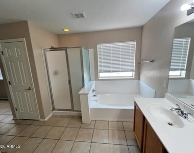 9430 E Jan Avenue - Photo Thumbnail 12