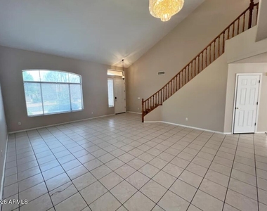 9430 E Jan Avenue - Photo Thumbnail 1