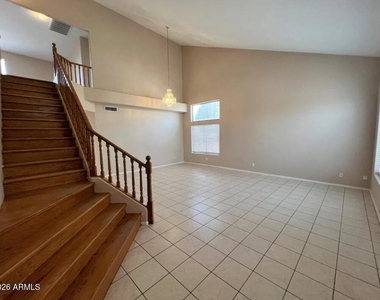 9430 E Jan Avenue - Photo Thumbnail 2